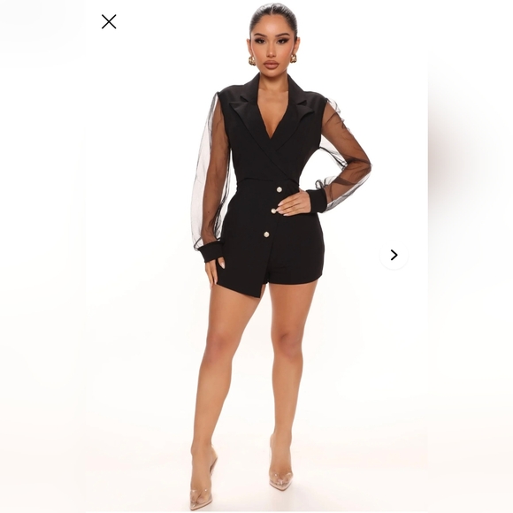 Fashion Nova/ Always On Time💥 Blazer Romper- W Sz Small - Picture 3 of 8